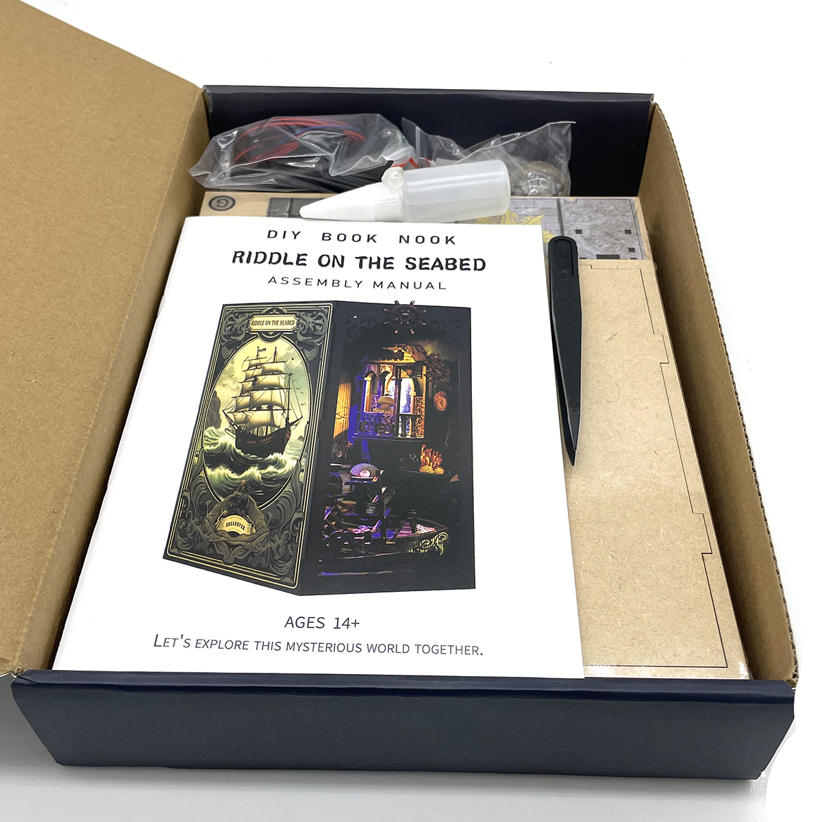 Houten 3D Puzzel - Book Nook – 3D DIY bouwpakket - Ocean Mystery met Gezonken Schip – Miniatuur Diorama Boekensteun